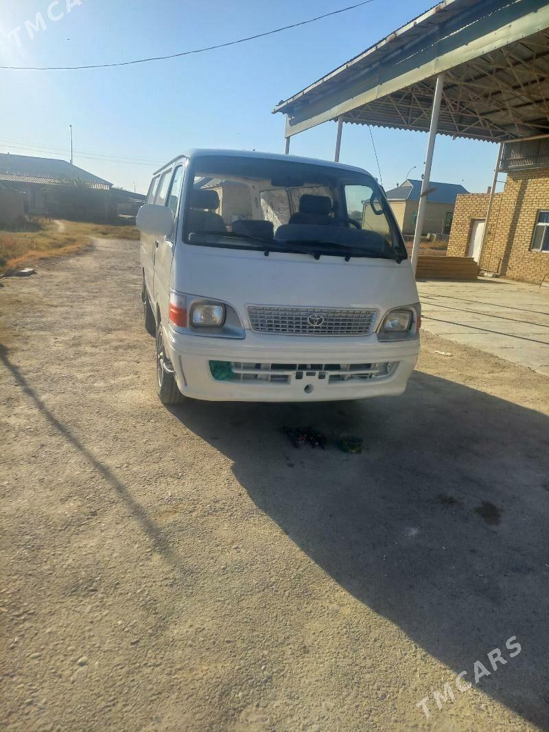 Toyota Hiace 2004 - 120 000 TMT - Mary - img 2
