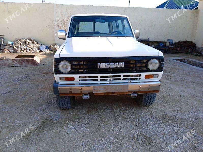 Nissan Patrol 1993 - 20 000 TMT - Балканабат - img 2