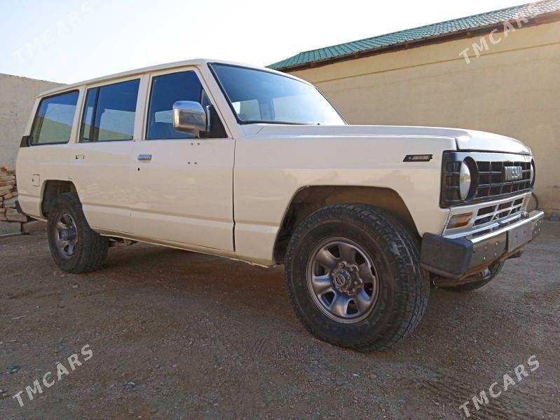 Nissan Patrol 1993 - 20 000 TMT - Балканабат - img 3