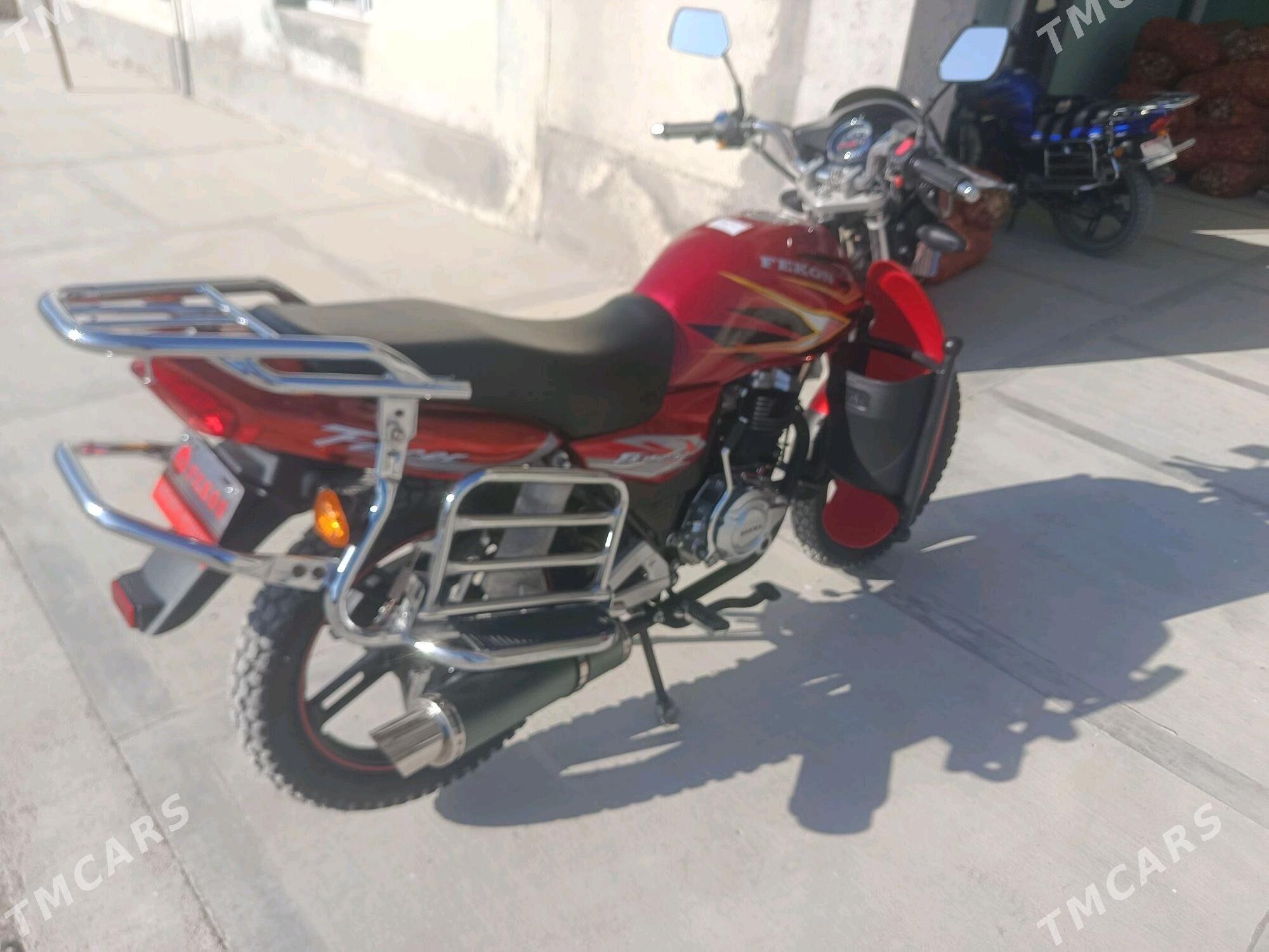 Fekon FK150-8G 2025 - 17 000 TMT - Bäherden - img 5