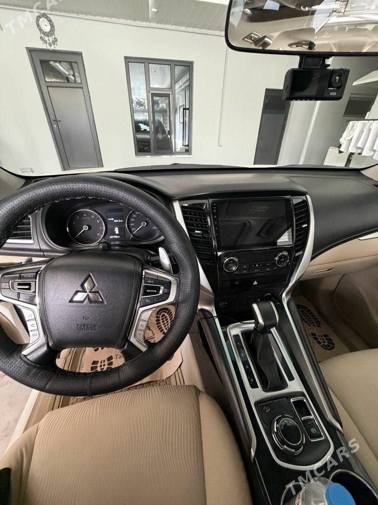 Mitsubishi Montero Sport 2019 - 385 000 TMT - Aşgabat - img 5