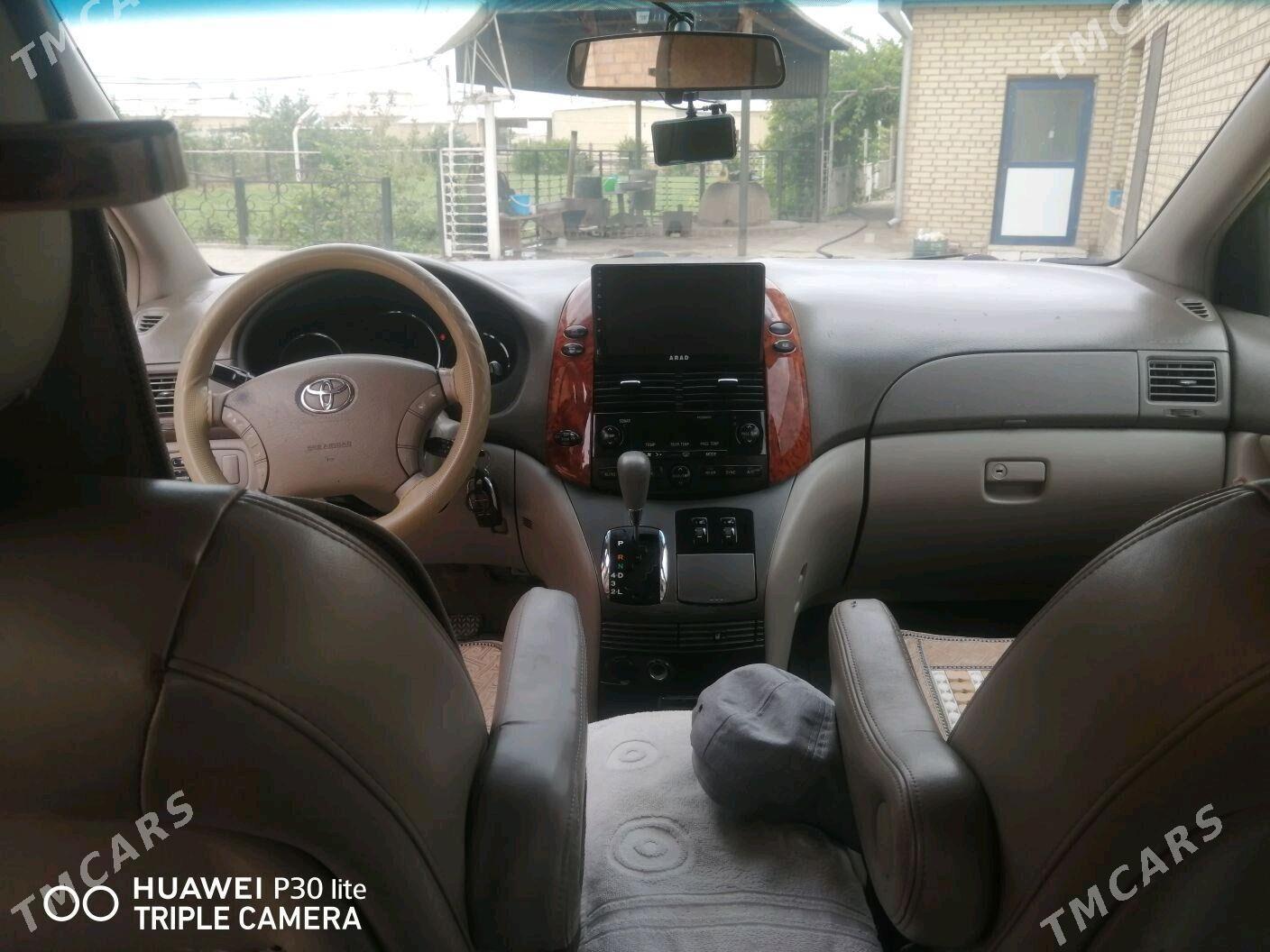 Toyota Sienna 2009 - 280 000 TMT - Байрамали - img 5