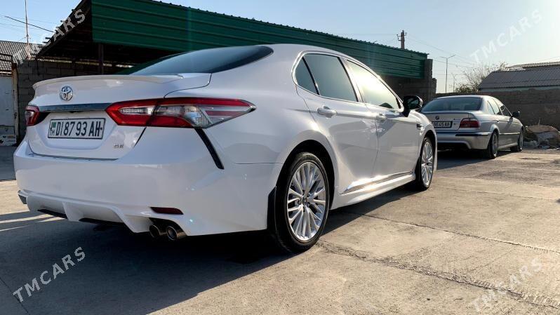 Toyota Camry 2018 - 305 000 TMT - Теджен - img 4