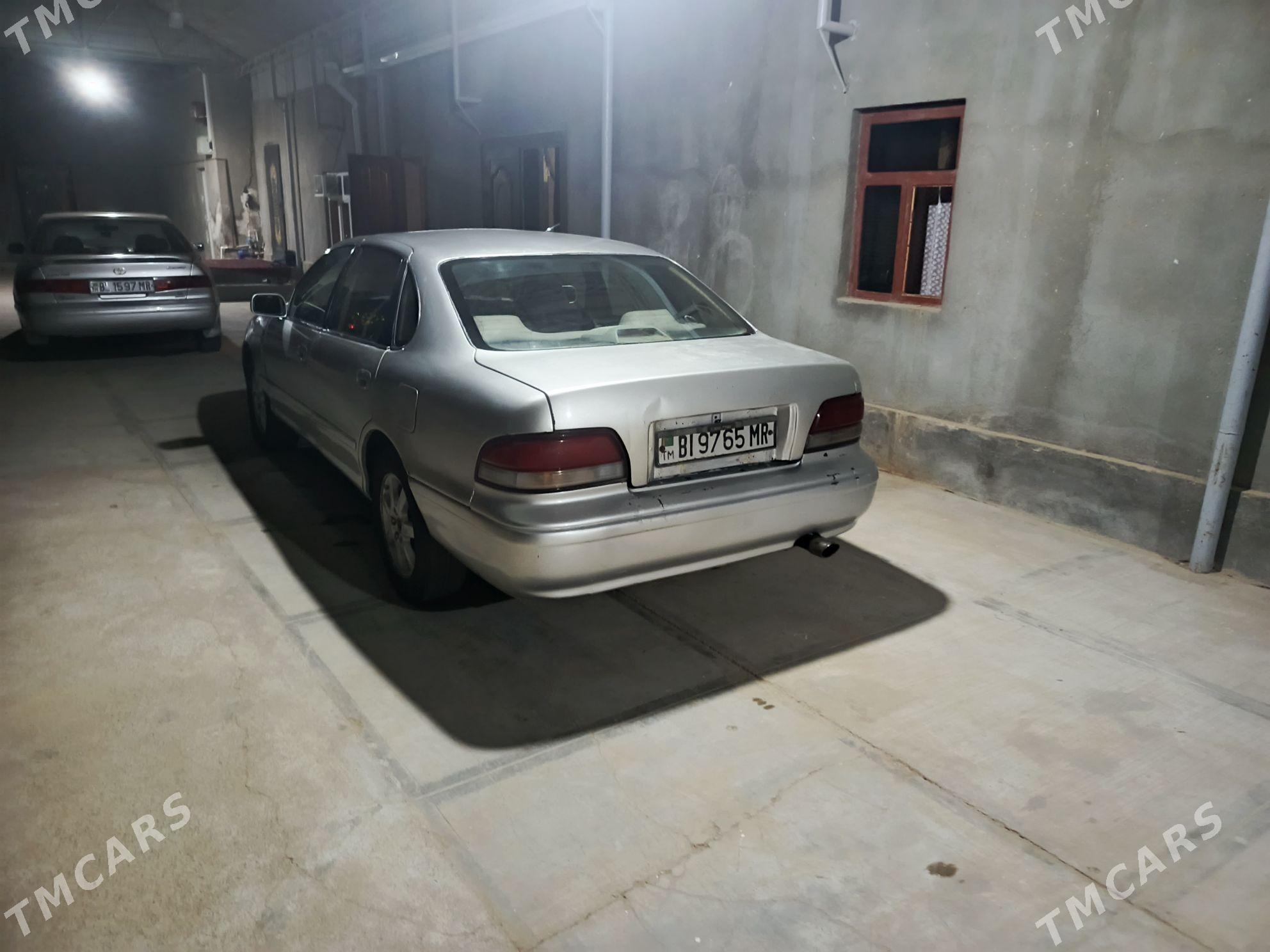 Toyota Avalon 1996 - 100 000 TMT - Ёлётен - img 1