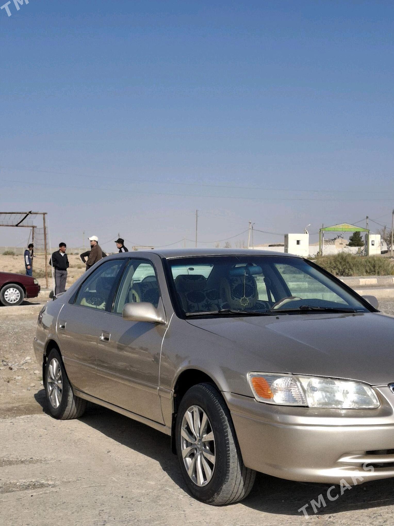 Toyota Camry 2000 - 150 000 TMT - Magdanly - img 3