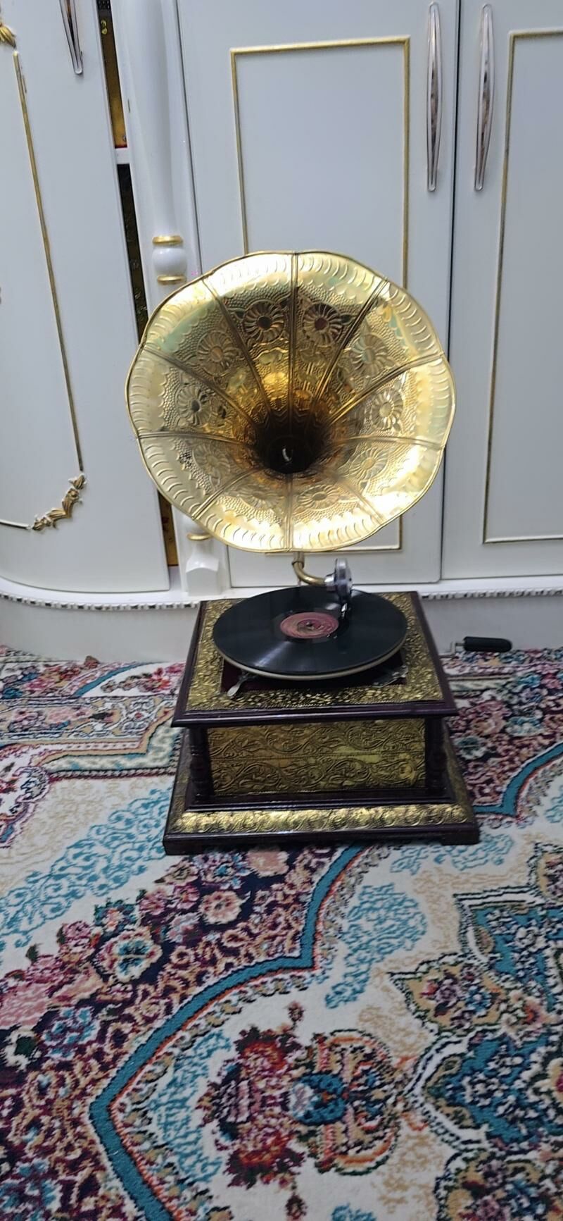 Gramafon - Гаудан "В" - img 2