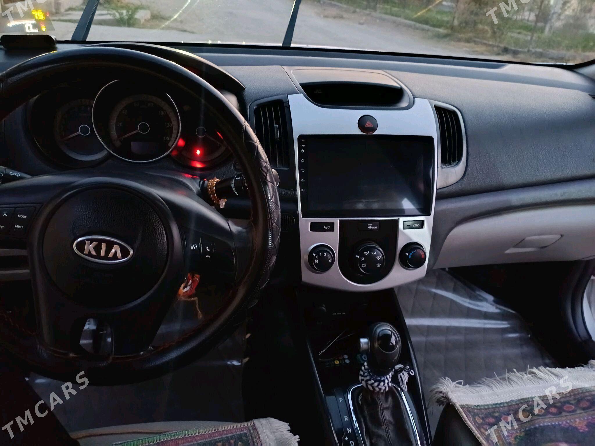 Kia Forte 2011 - 148 000 TMT - Ашхабад - img 4