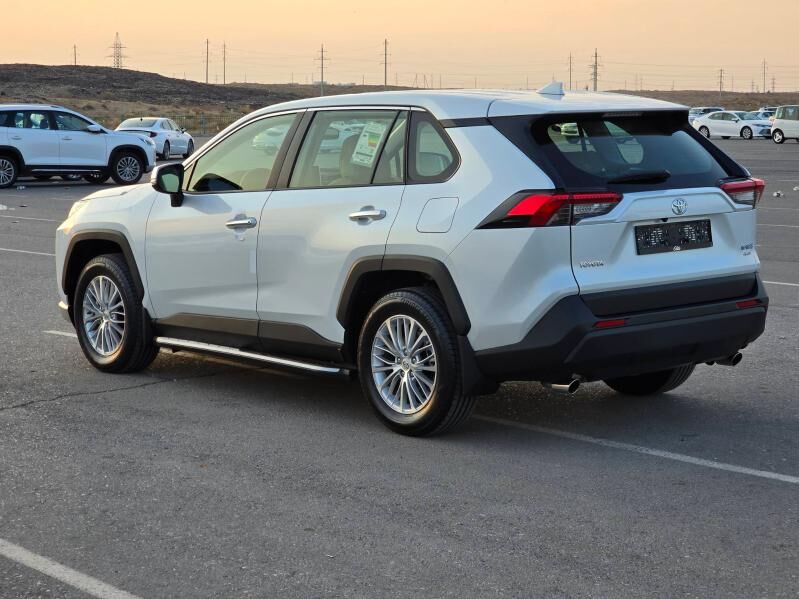 Toyota RAV4 2025 - 610 000 TMT - Aşgabat - img 2