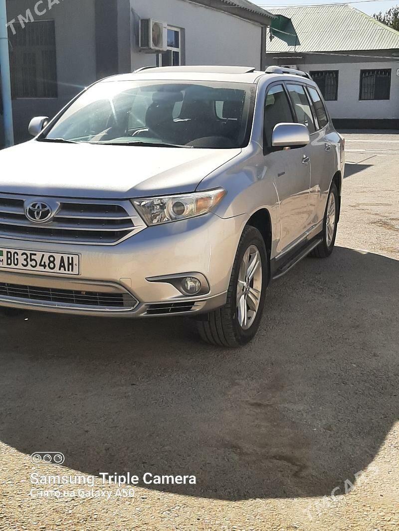 Toyota Highlander 2011 - 365 000 TMT - Aşgabat - img 1