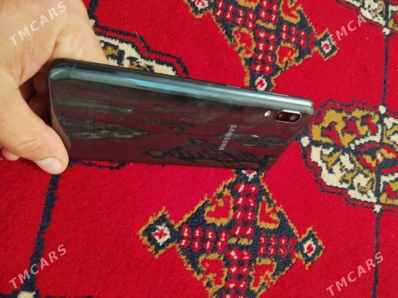 Samsung A20 - Туркменгала - img 1