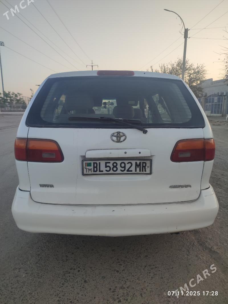 Toyota Sienna 1999 - 136 000 TMT - Мары - img 5