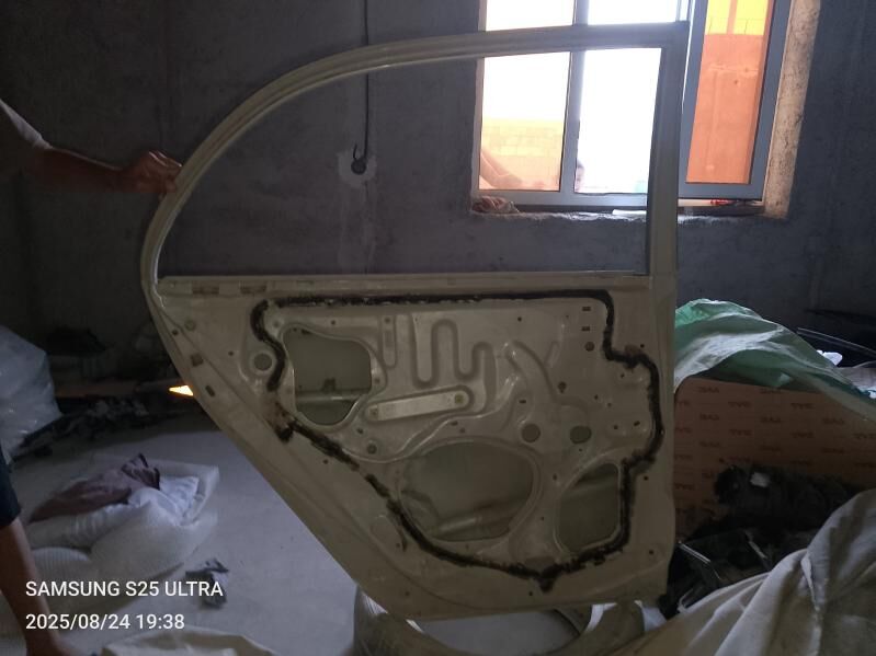 yumurtga carolla gapy 500 TMT - Балканабат - img 2