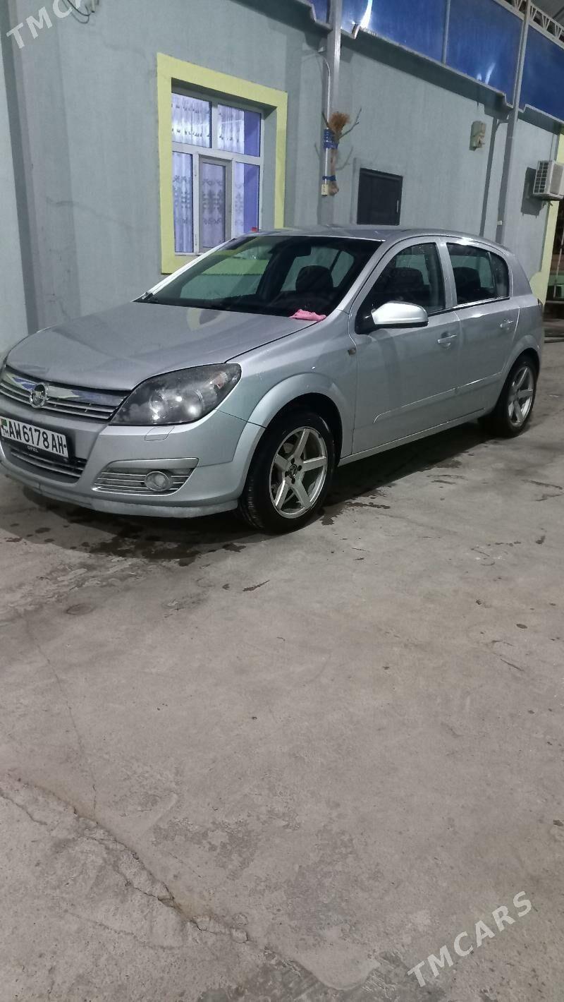 Opel Astra 2005 - 98 000 TMT - Ак-Бугдайский этрап - img 2