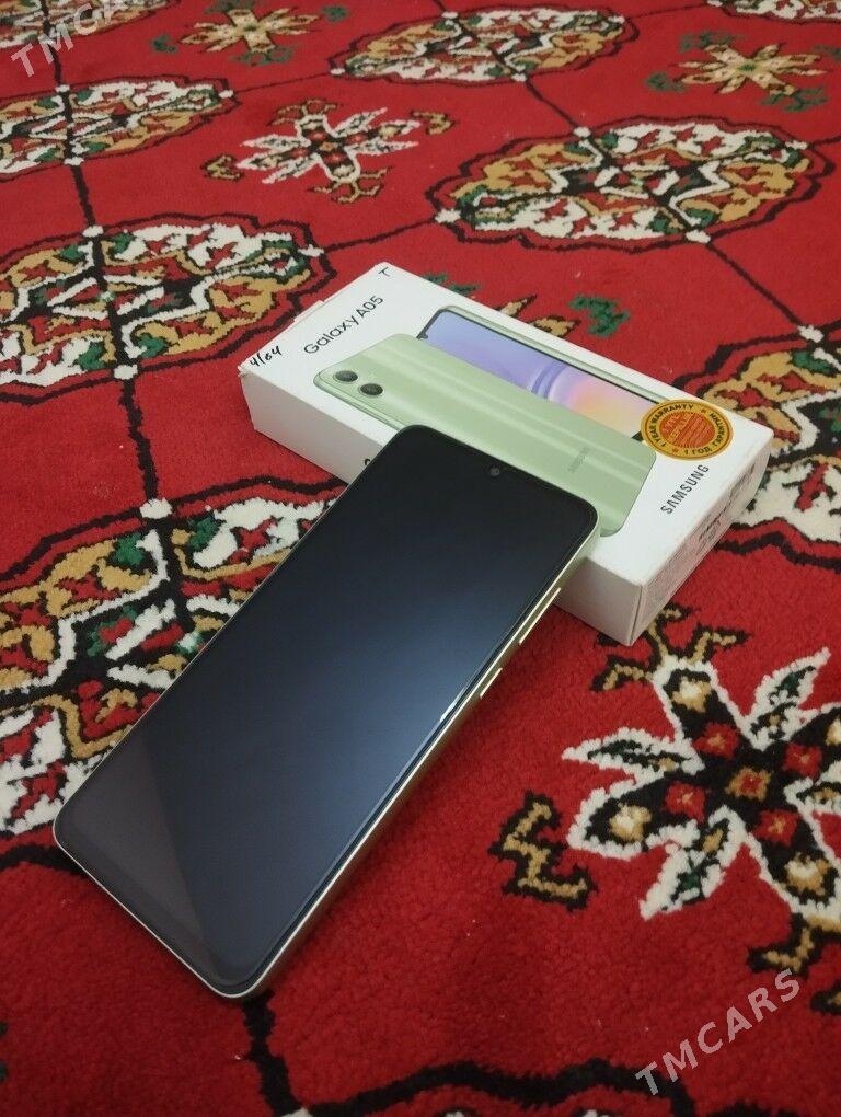 Samsung A05 4/64 - Гурбансолтан Едже - img 2