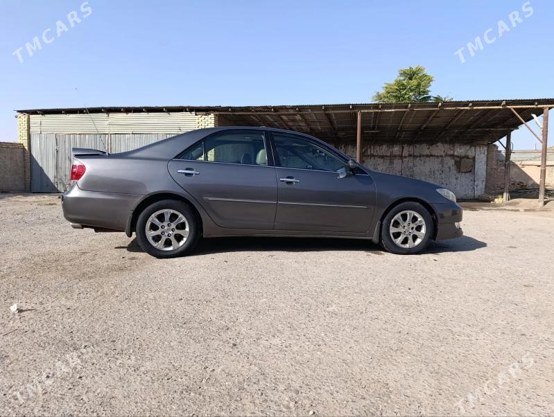Toyota Camry 2004 - 210 000 TMT - Ýolöten - img 3