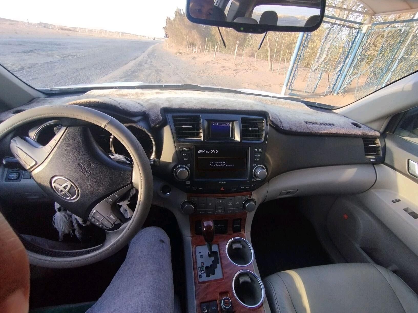 Toyota Highlander 2010 - 280 000 TMT - Ак-Бугдайский этрап - img 8