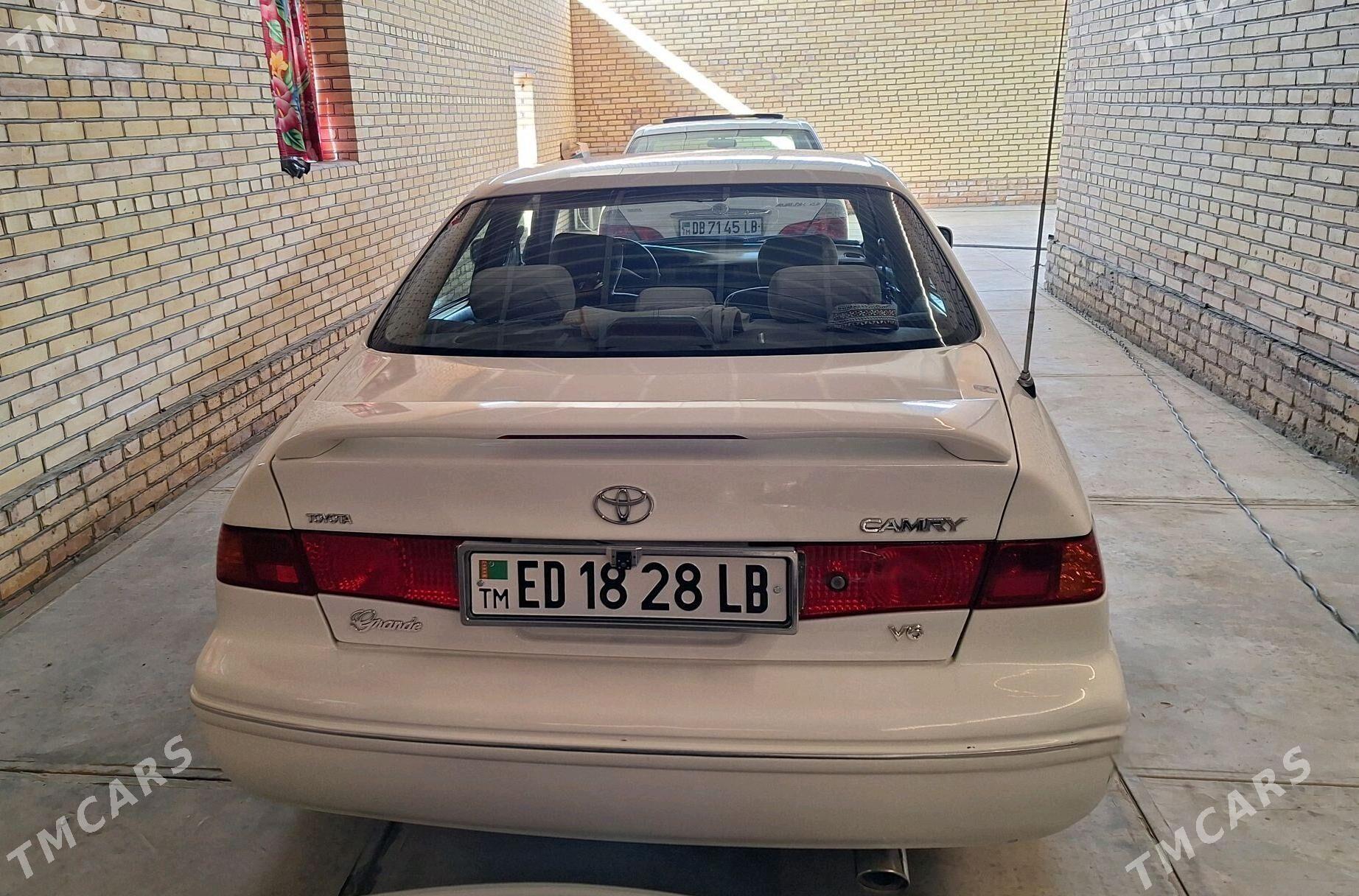 Toyota Camry 2001 - 160 000 TMT - Ходжамбаз - img 6