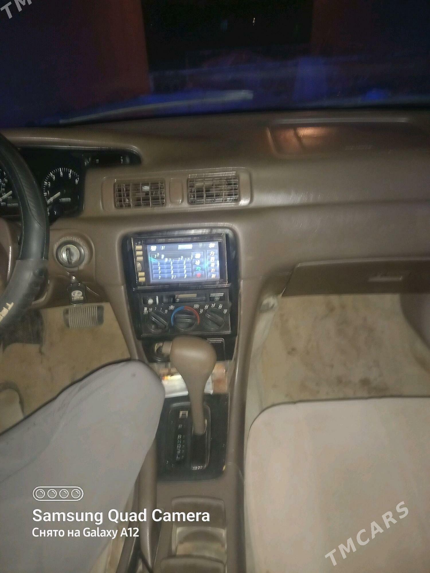 Toyota Camry 1998 - 140 000 TMT - Гурбансолтан Едже - img 4