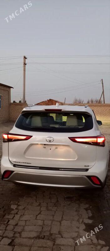 Toyota Highlander 2020 - 430 000 TMT - Мары - img 1