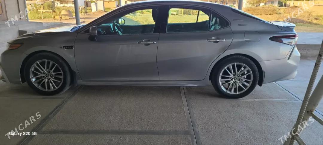 Toyota Camry 2022 - 280 000 TMT - Ёлётен - img 2