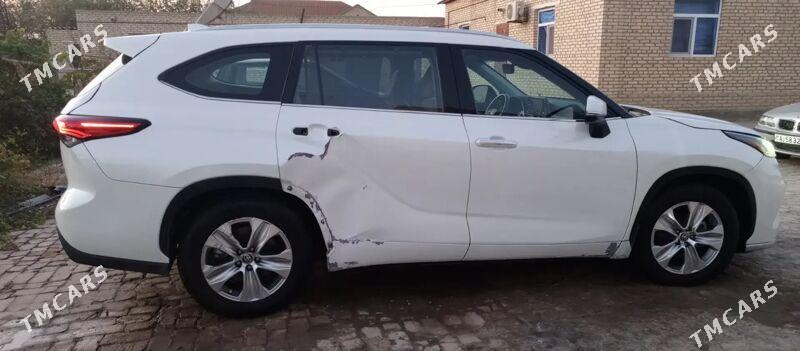 Toyota Highlander 2020 - 430 000 TMT - Мары - img 2