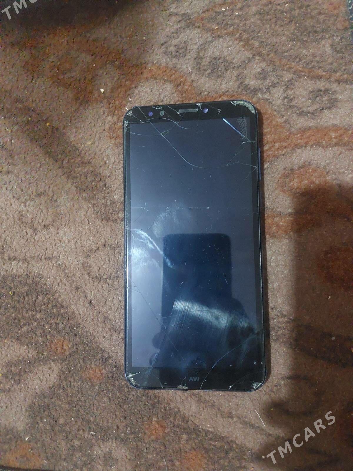 Huawei Y7 2018 - Дянев - img 2