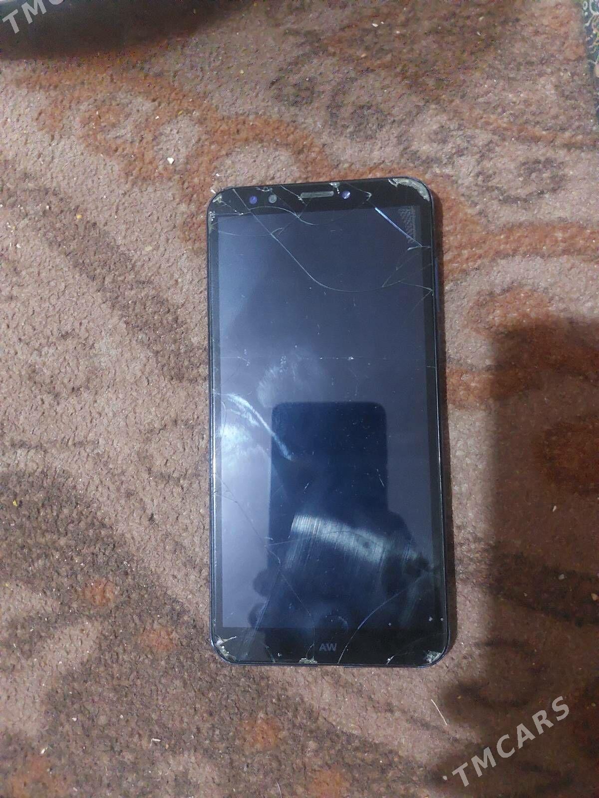 Huawei Y7 2018 - Дянев - img 3