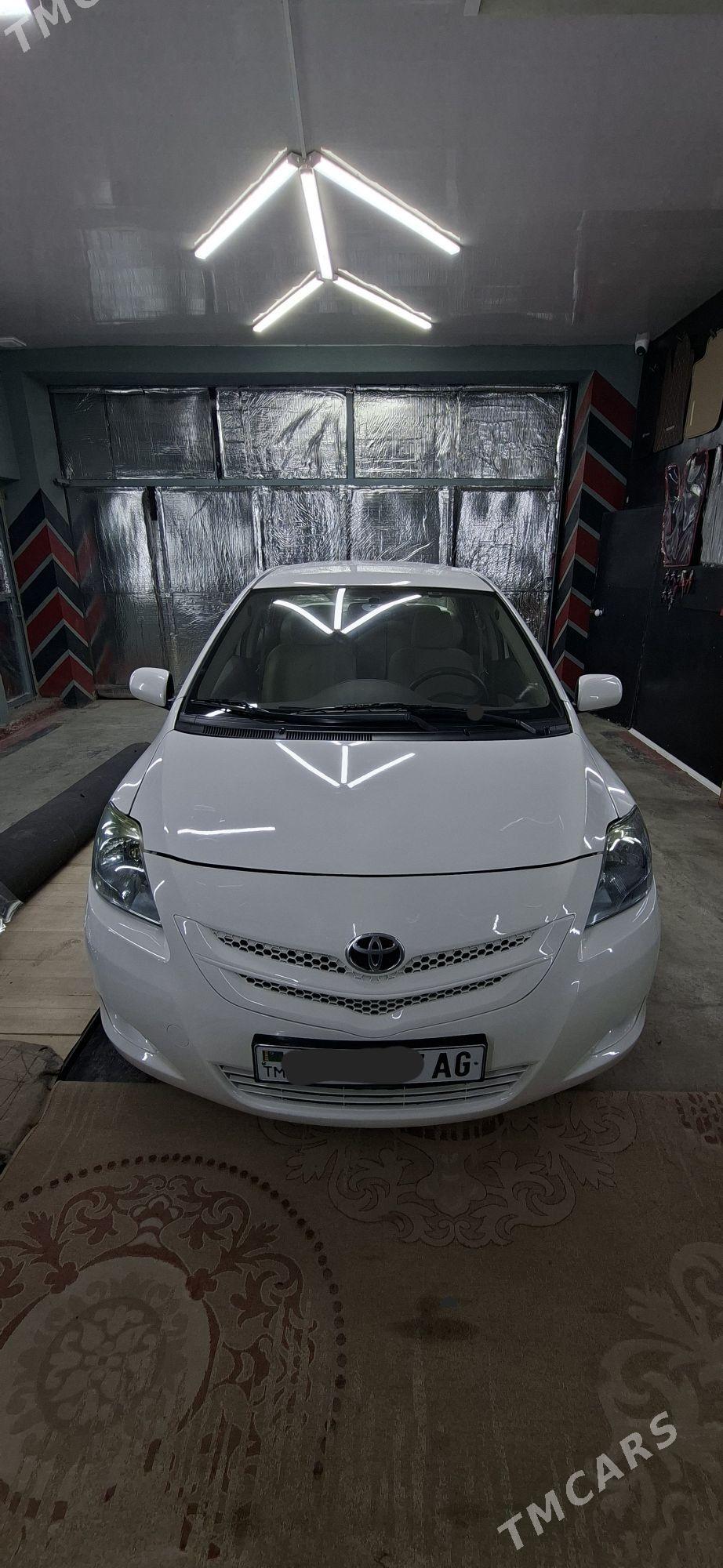 Toyota Yaris 2011 - 160 000 TMT - Aşgabat - img 2