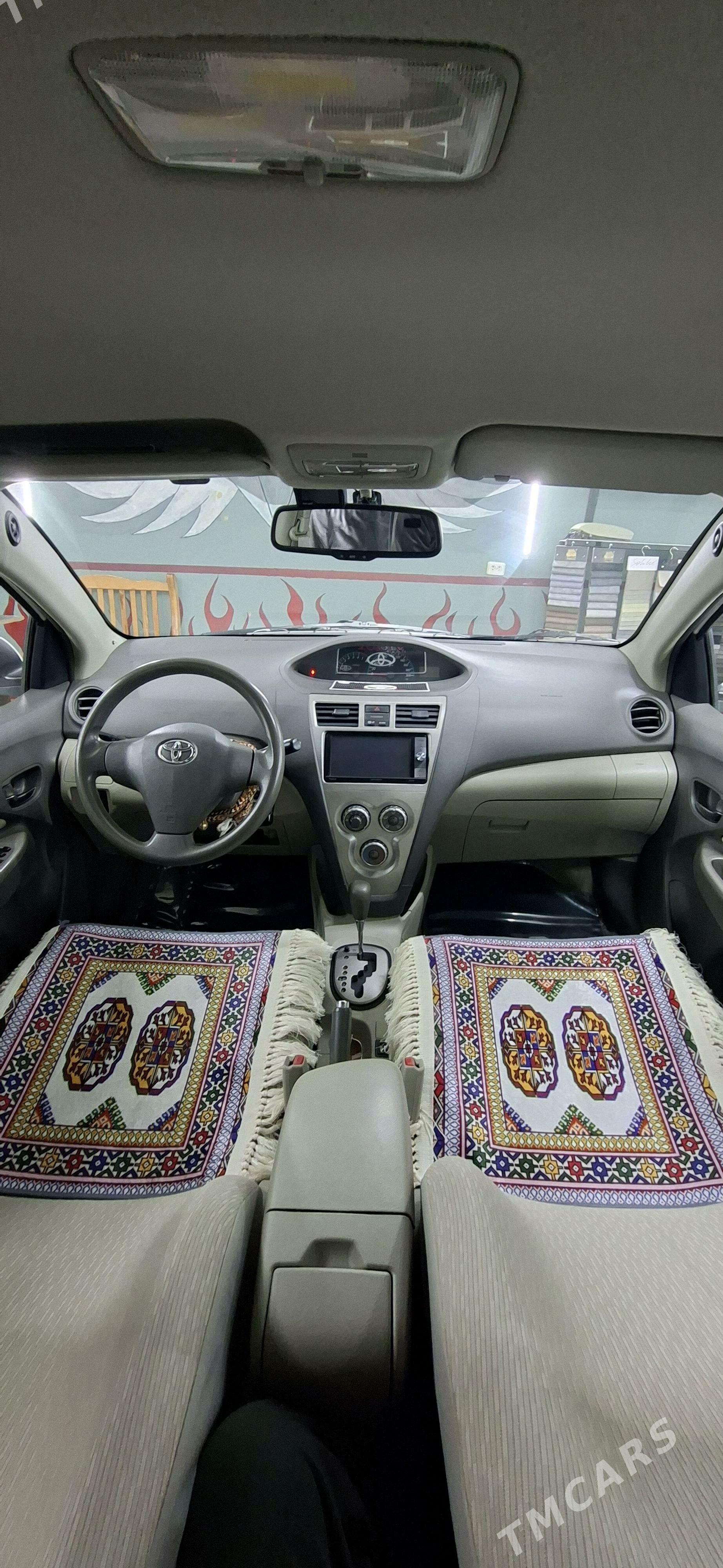 Toyota Yaris 2011 - 160 000 TMT - Aşgabat - img 5