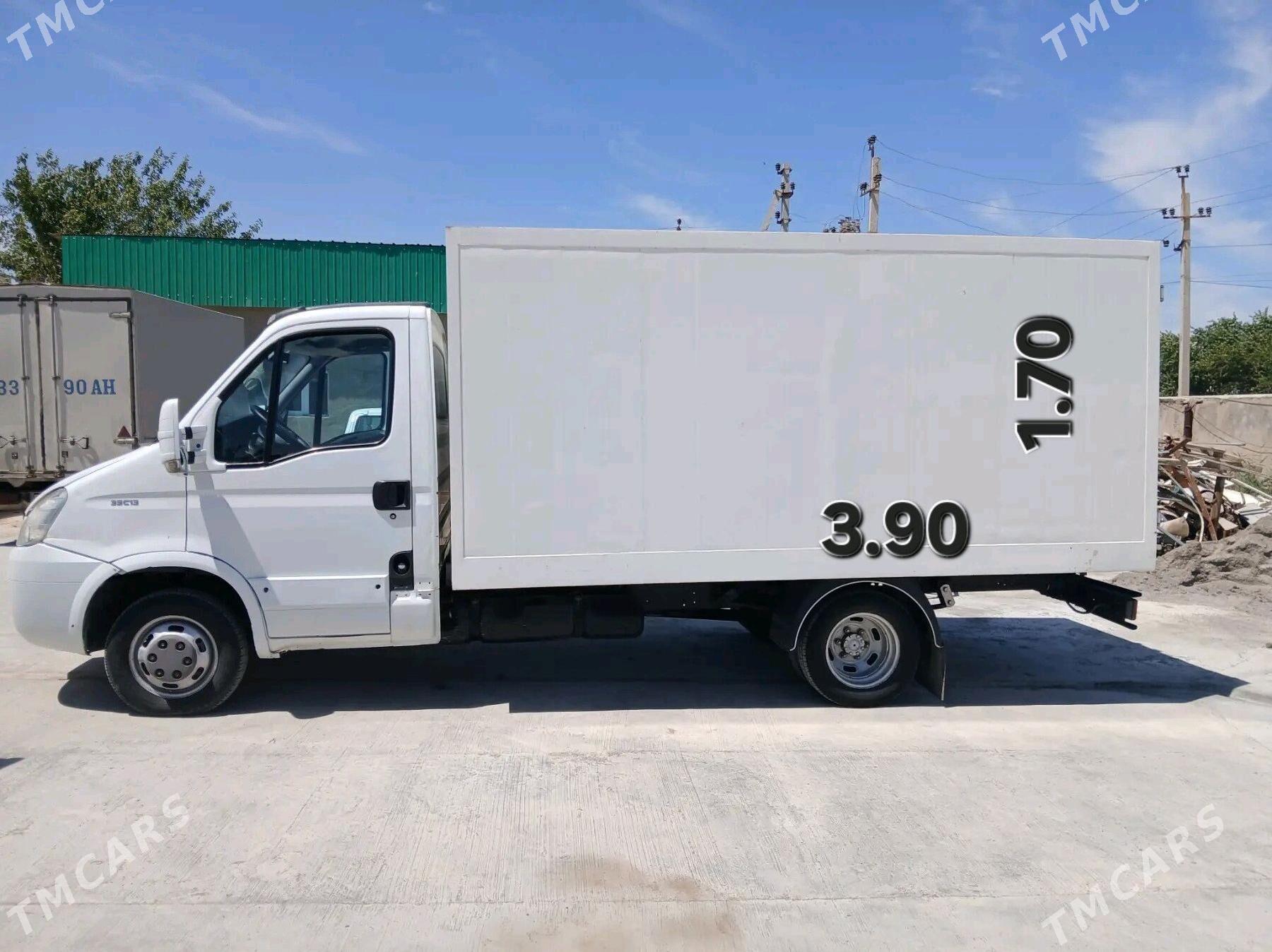 Iveco Daily 2010 - 300 000 TMT - Ашхабад - img 3