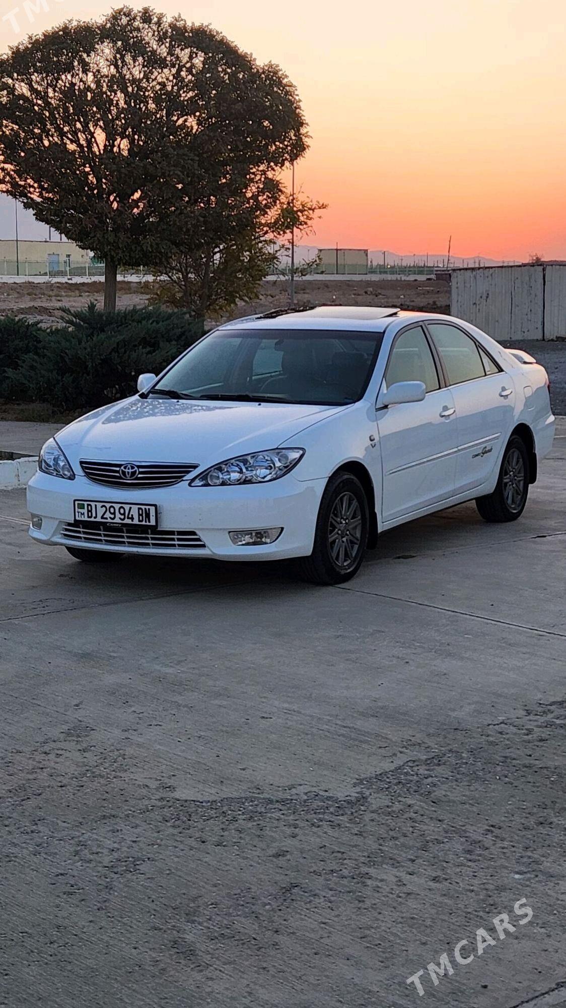 Toyota Camry 2002 - 217 000 TMT - Gyzylarbat - img 5