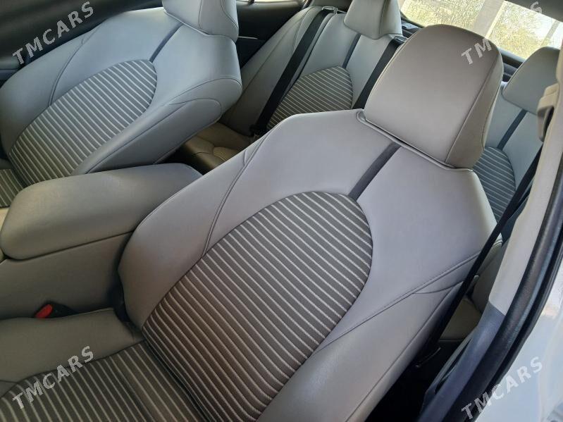 Toyota Camry 2021 - 301 000 TMT - Мургап - img 8