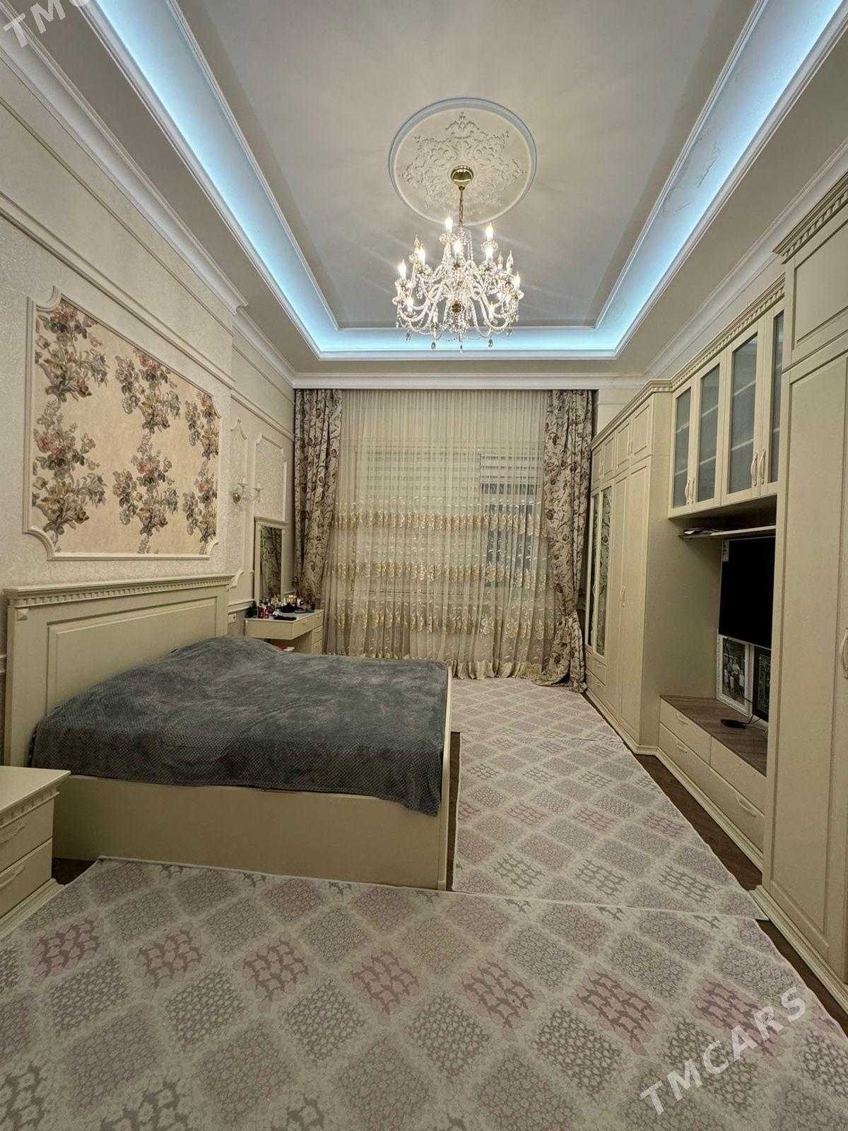 Satlyk Elitka Jay - Moskowskiý köç. (10 ýyl abadançylyk şaýoly) - img 6