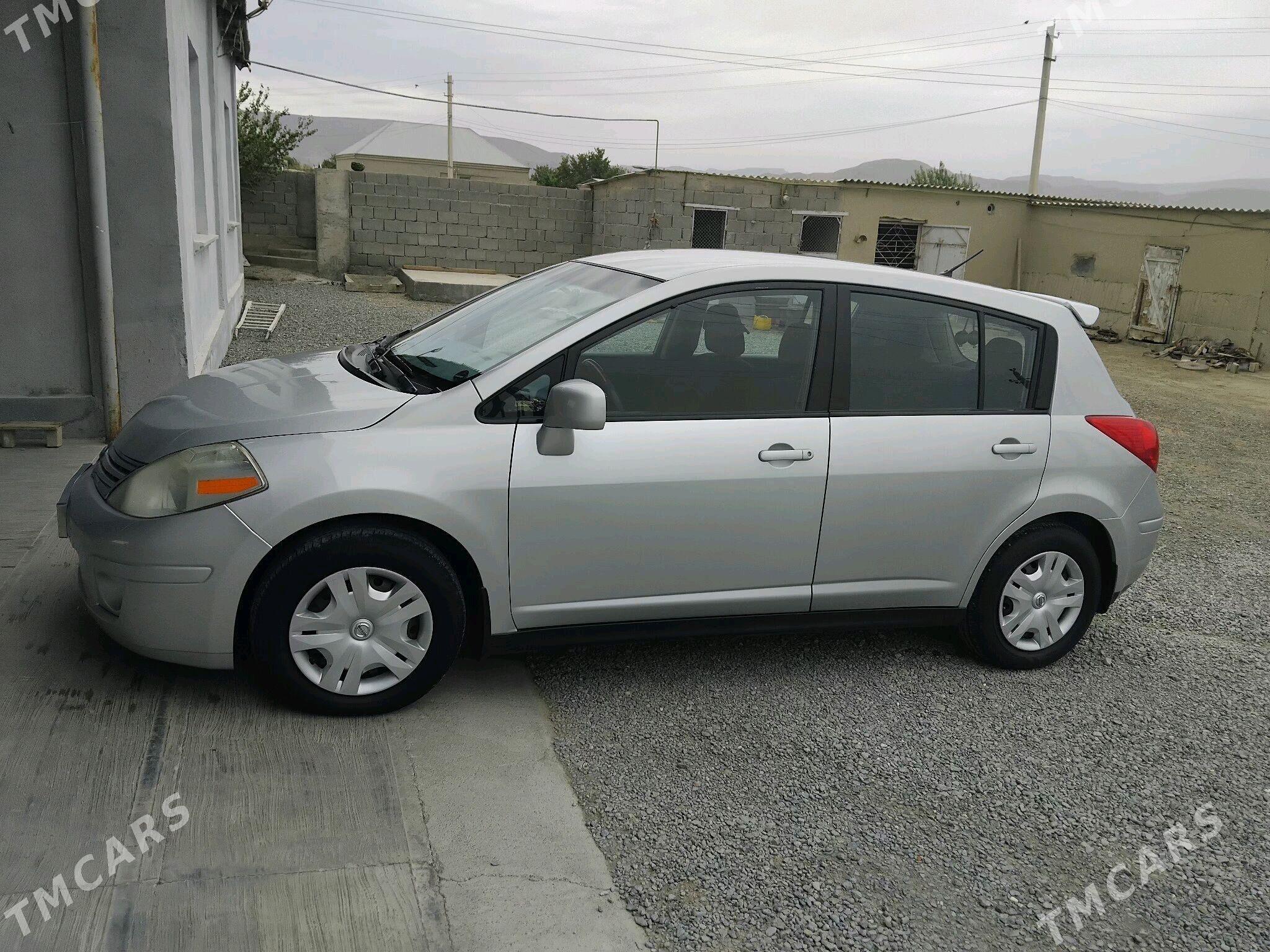 Nissan Versa 2012 - 125 000 TMT - Бахарден - img 3