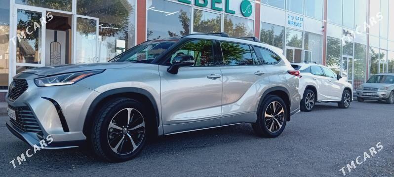 Toyota Highlander 2021 - 600 000 TMT - Дашогуз - img 2