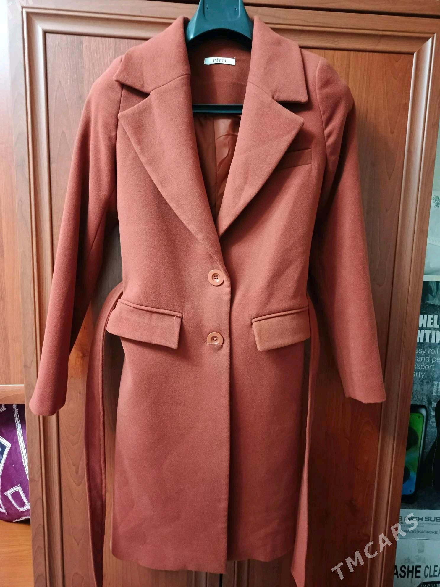 Palto 1 gezek geylen. - Бузмеин - img 1