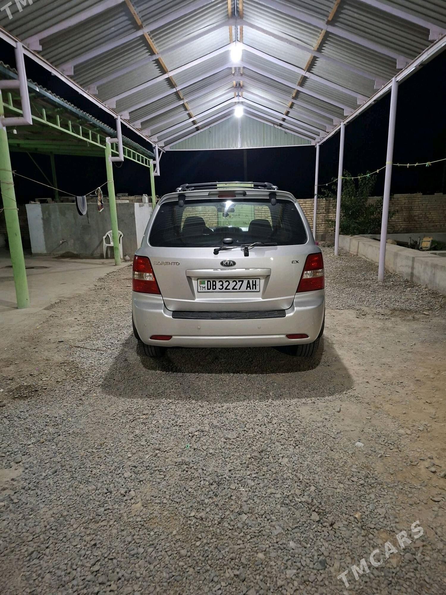 Kia Sorento 2009 - 150 000 TMT - Ak bugdaý etraby - img 6