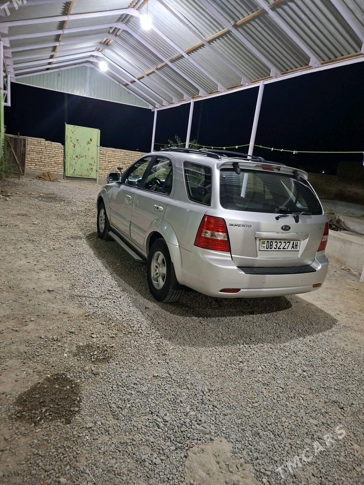 Kia Sorento 2009 - 150 000 TMT - Ak bugdaý etraby - img 4