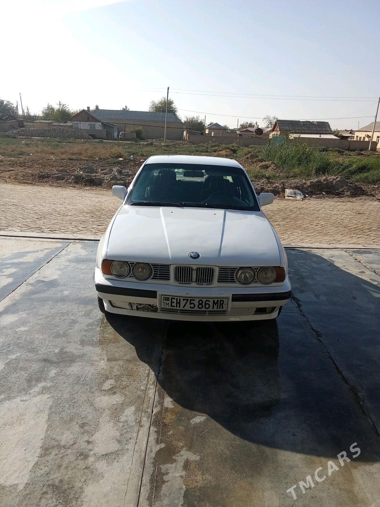 BMW 520 1992 - 46 000 TMT - Garagum etraby - img 4