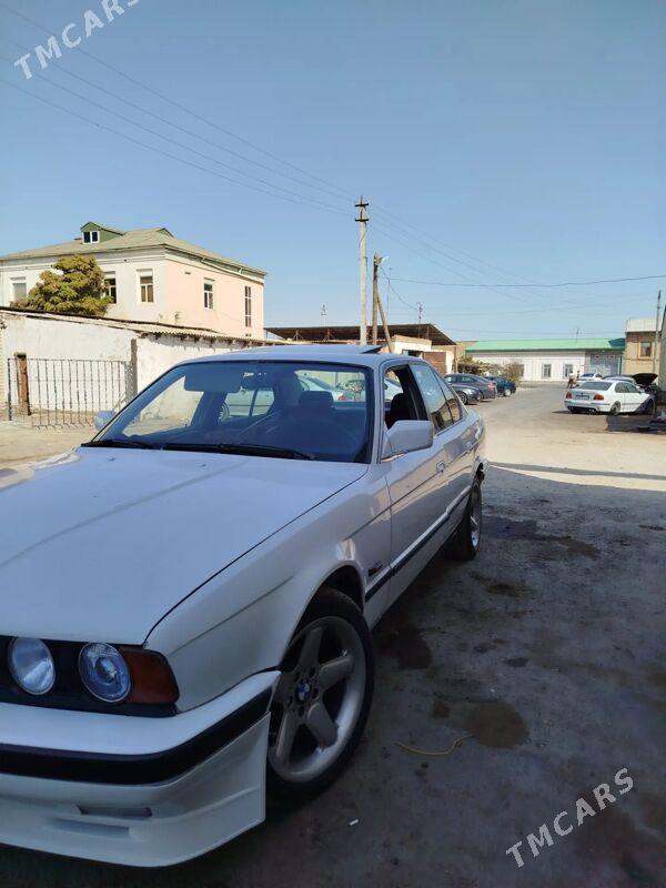 BMW 525 1989 - 36 000 TMT - Туркменабат - img 5