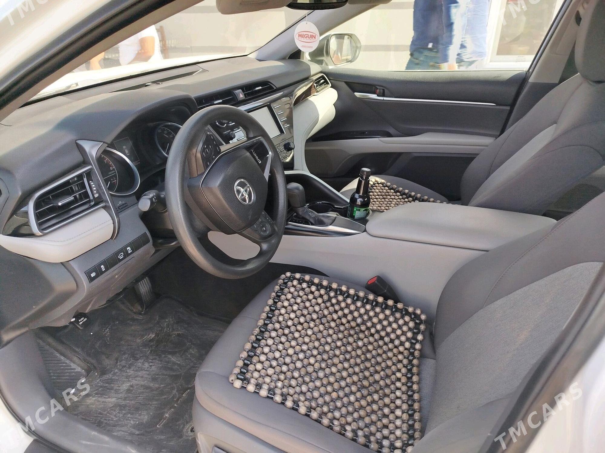 Toyota Camry 2019 - 265 000 TMT - Мары - img 5