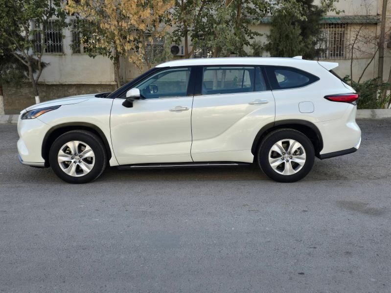 Toyota Highlander 2021 - 615 000 TMT - Aşgabat - img 7