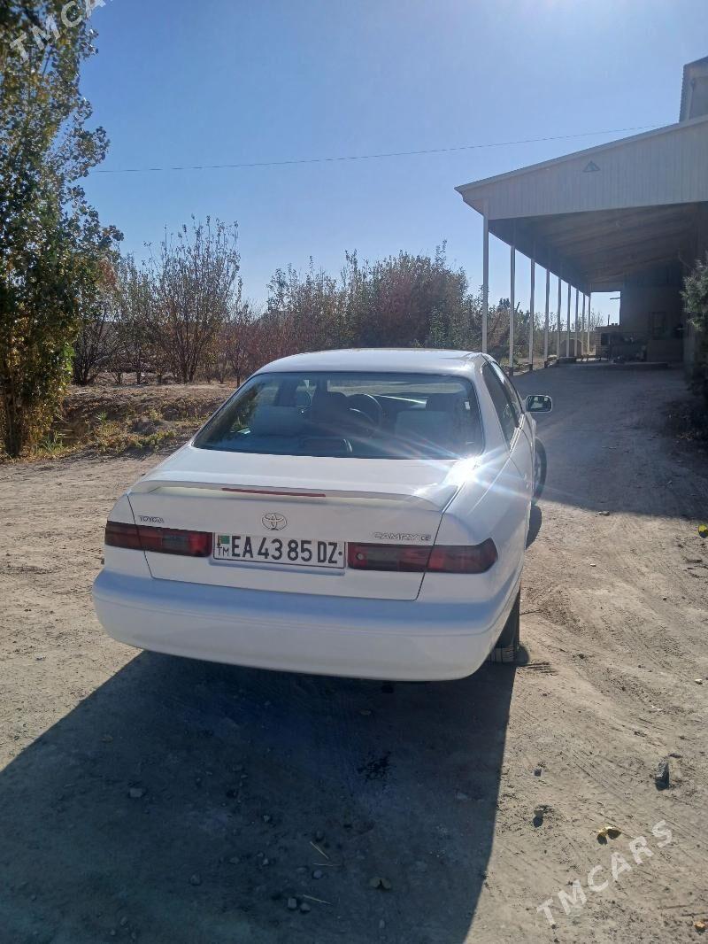 Toyota Camry 1998 - 155 000 TMT - Кёнеургенч - img 2