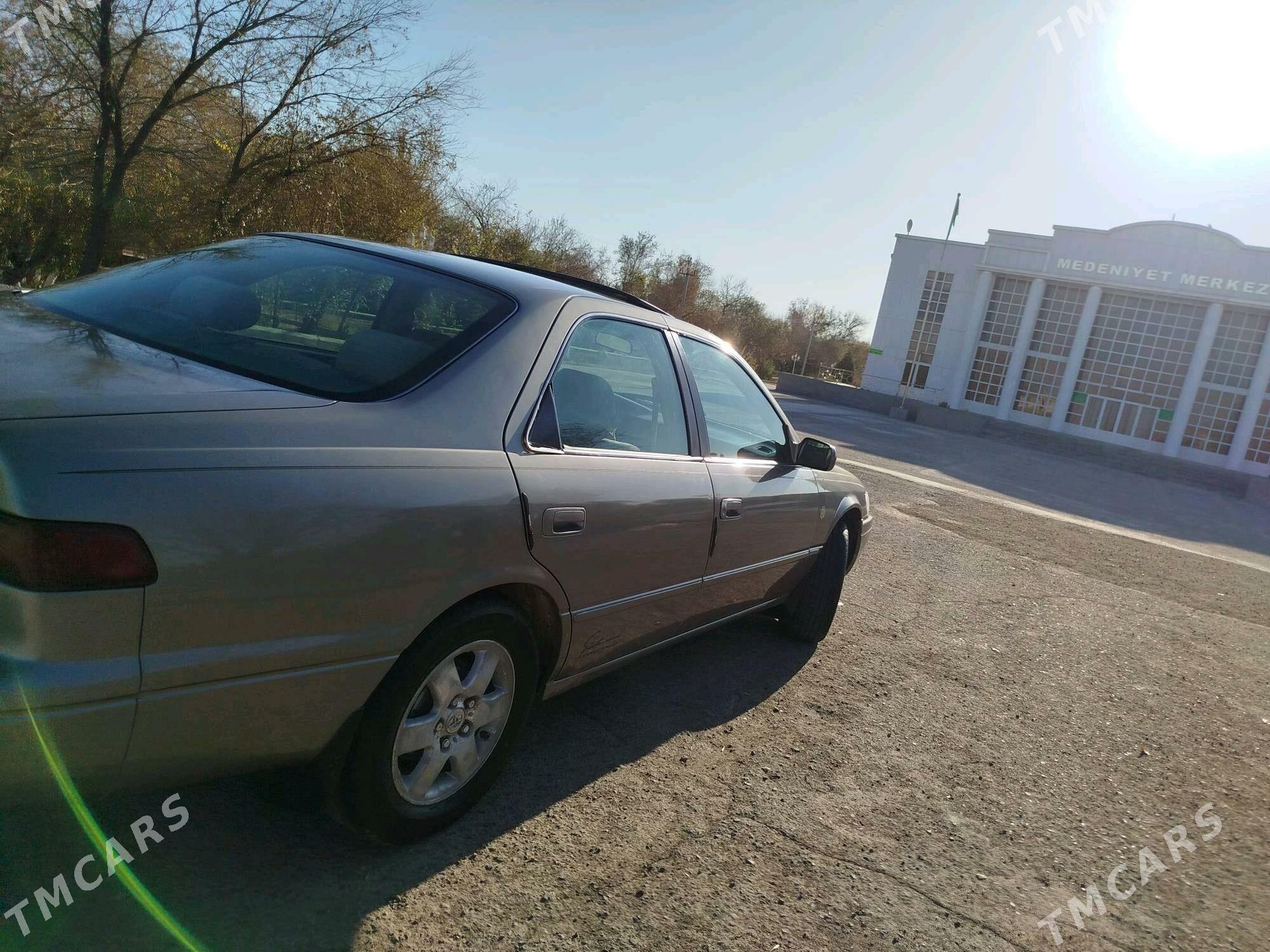 Toyota Camry 1999 - 128 000 TMT - Şabat etr. - img 6