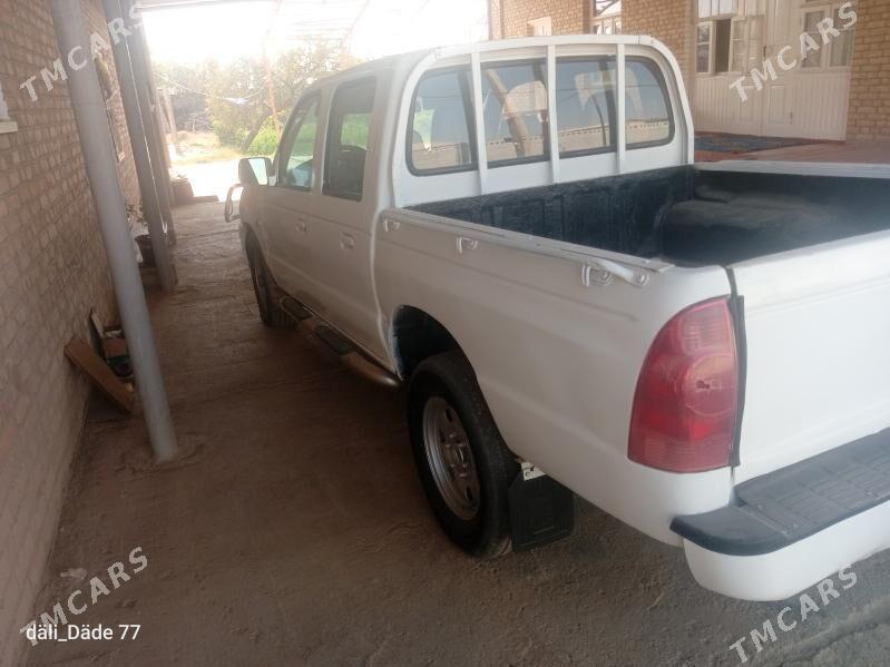 Toyota Hilux 2002 - 60 000 TMT - Sakarçäge - img 5