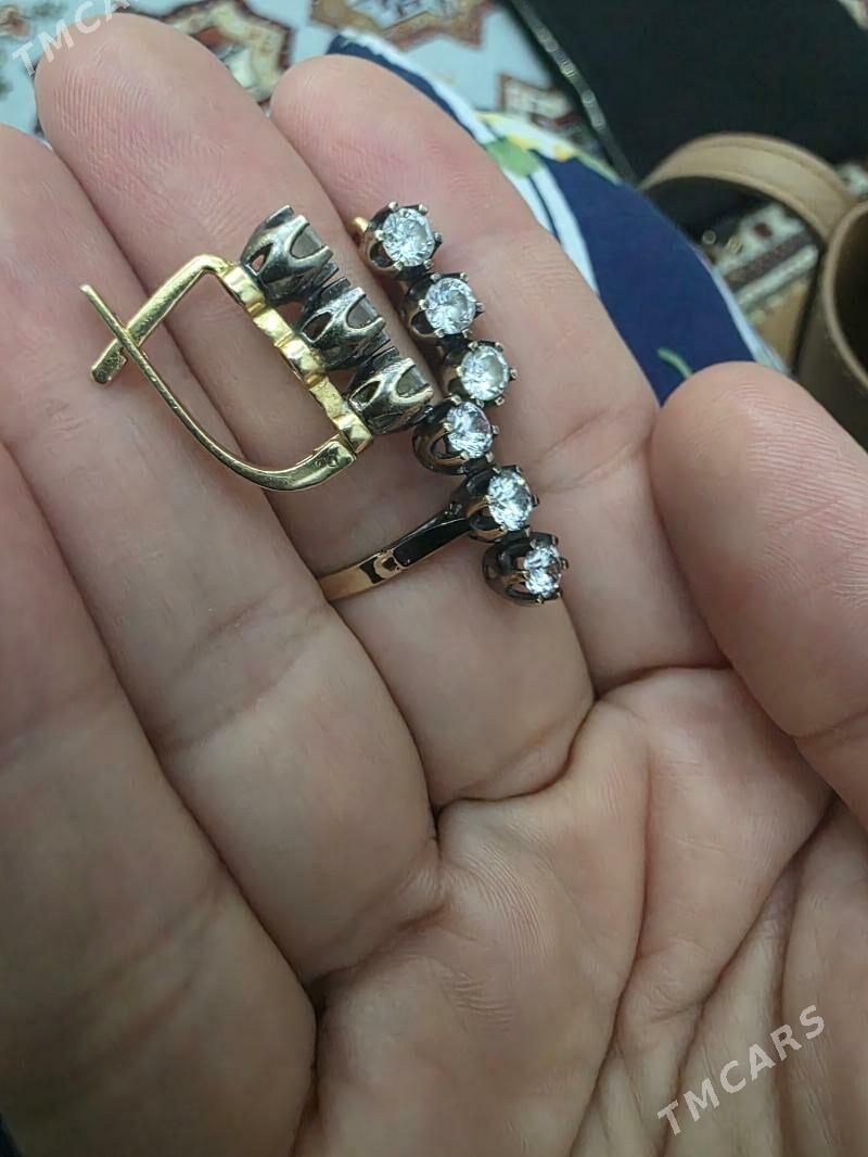 gyzyl kamplekt gulakalka - Aşgabat - img 2