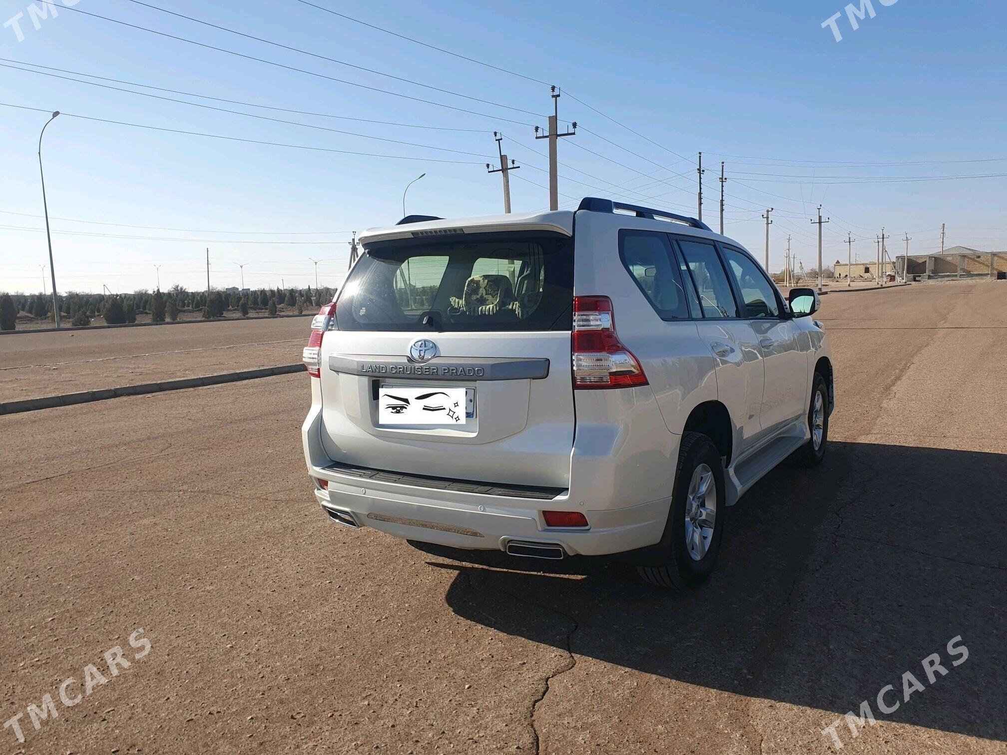 Toyota Land Cruiser Prado 2015 - 800 000 TMT - Дашогуз - img 3