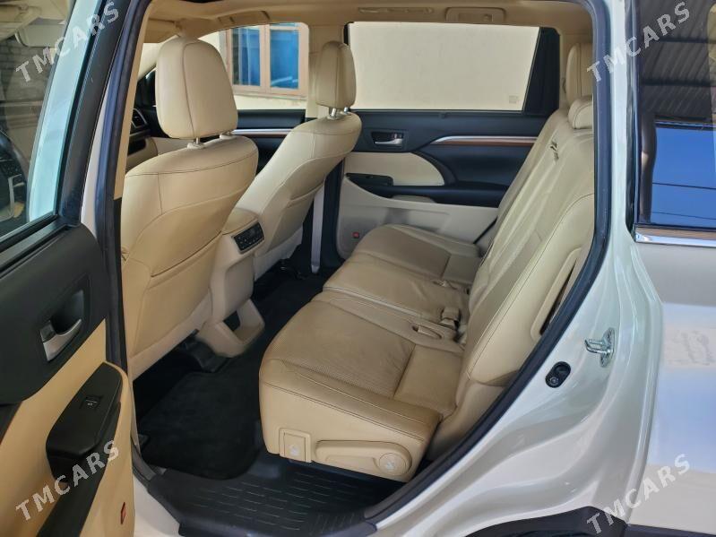 Toyota Highlander 2017 - 480 000 TMT - Байрамали - img 5