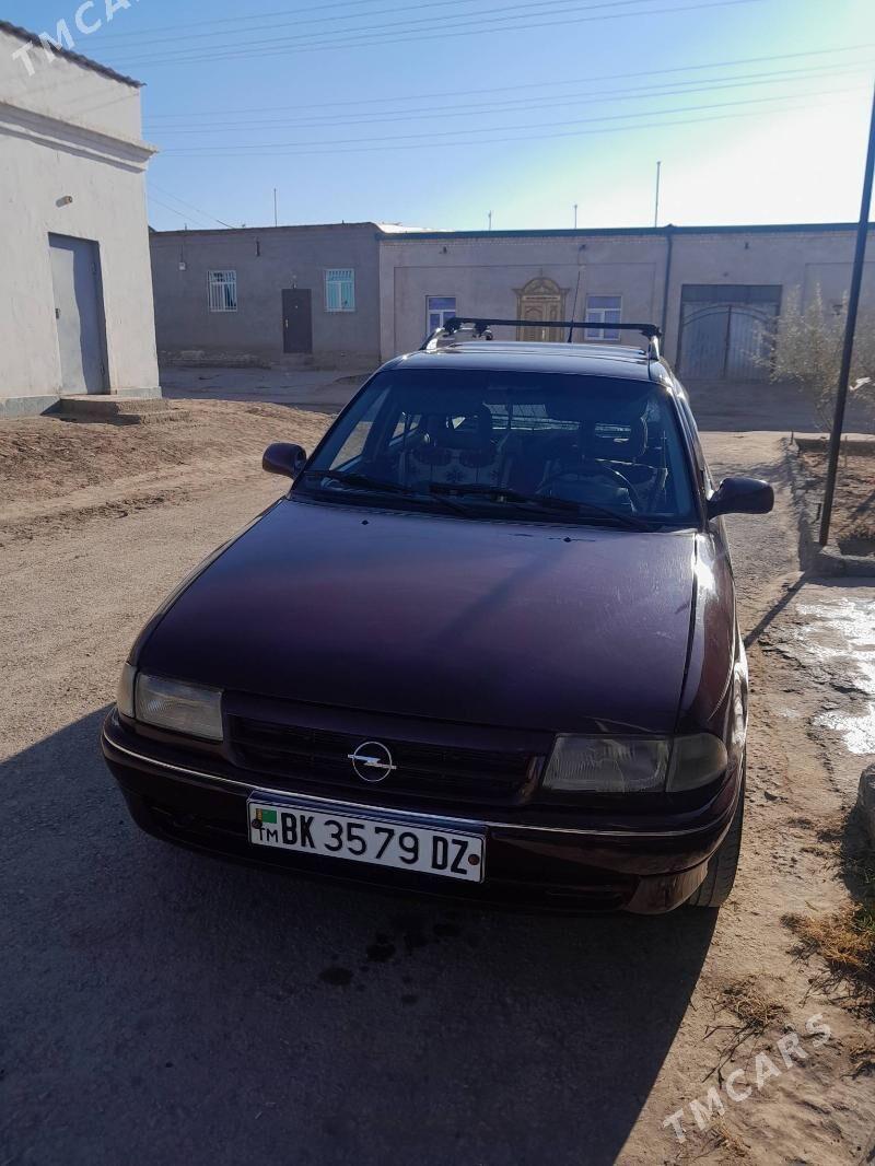 Opel Astra 1992 - 36 000 TMT - Дашогуз - img 4