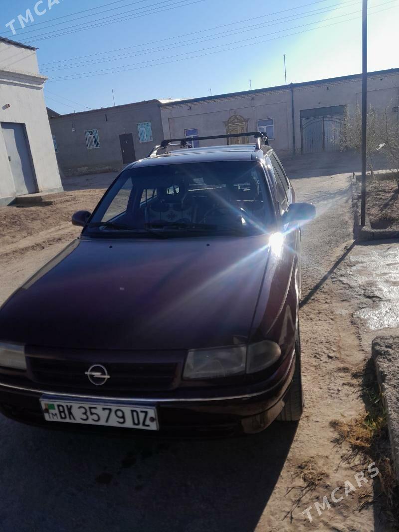 Opel Astra 1992 - 36 000 TMT - Дашогуз - img 5